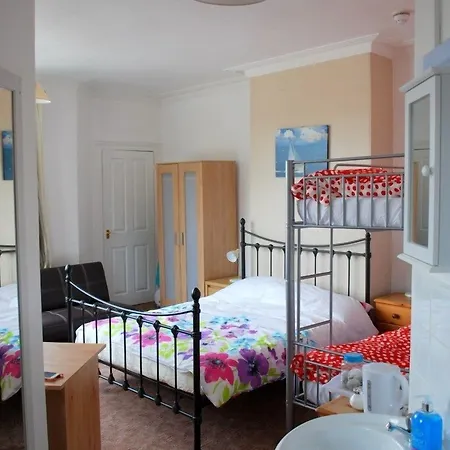 Clift Гостьовий будинок