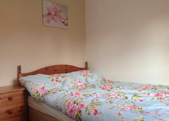 Clift Guest house 3*