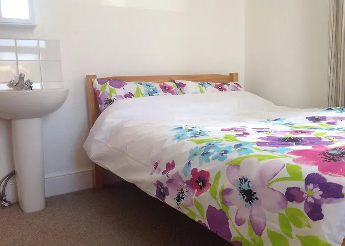 Guest house Clift 3*